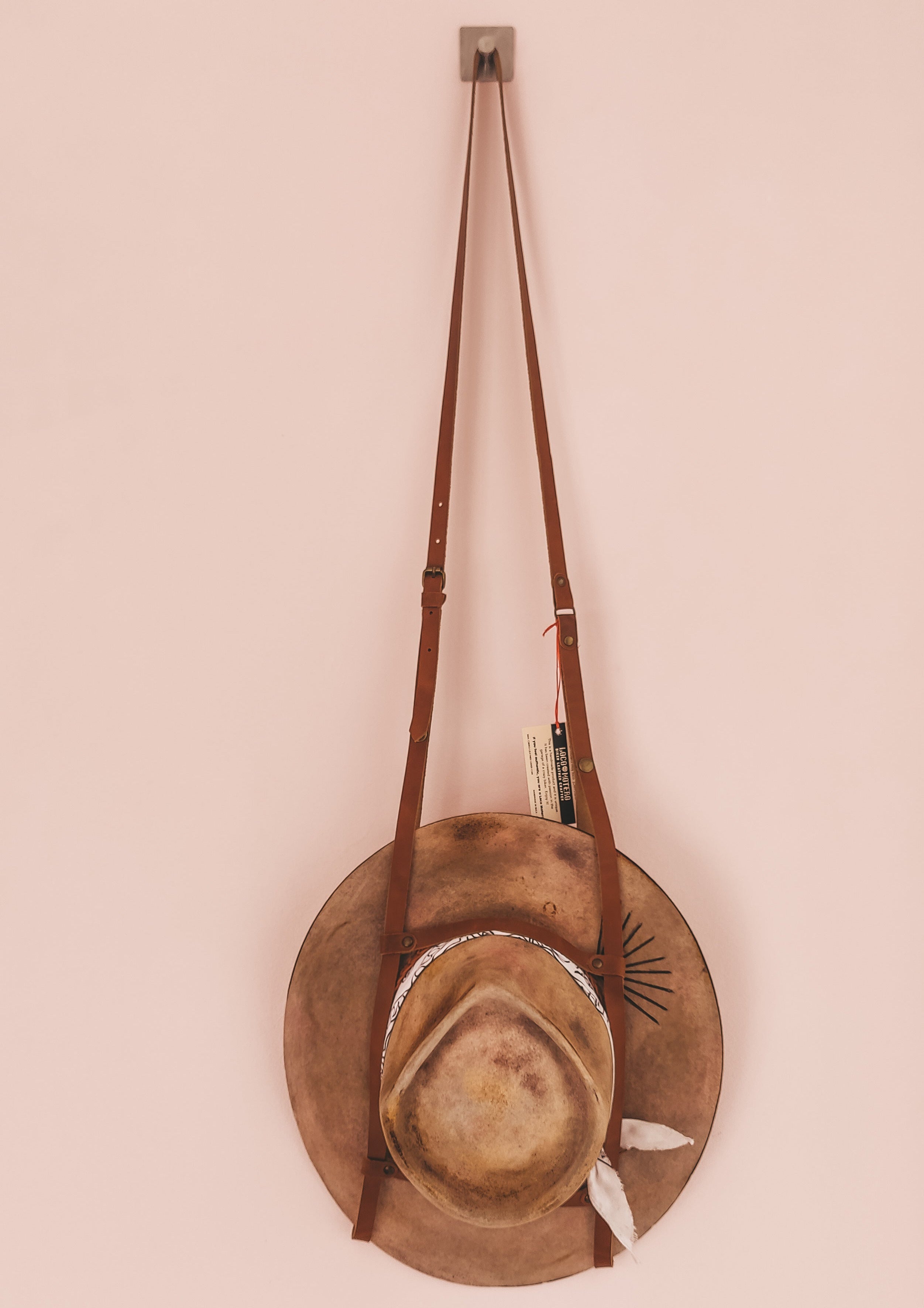 ''El Loco'' Hat Carrier
